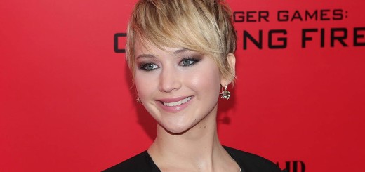 jennifer lawrence side swept pixie cut