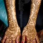 Latest Bridal-Mehndi-Designs-for-Hands